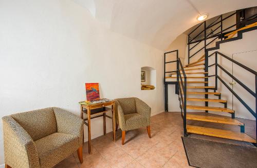 Elevante Residence near สนามบินโปปรัด-ตาตรี