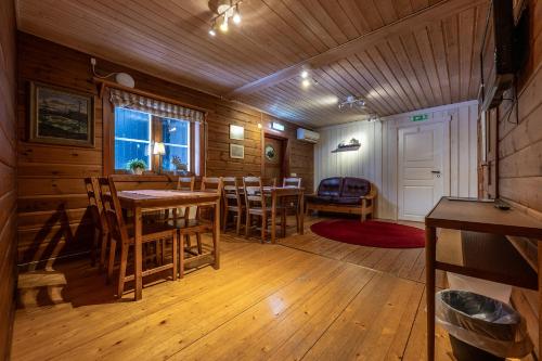 Shared lounge/TV area, Forsgarden Bed & Breakfast in Transtrand