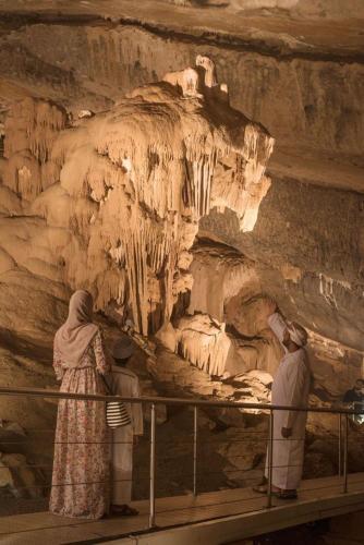 Al Hamra Mountain View