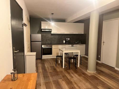 Le 24 carat appartement 3 pièces neuf - Location saisonnière - Beaurepaire