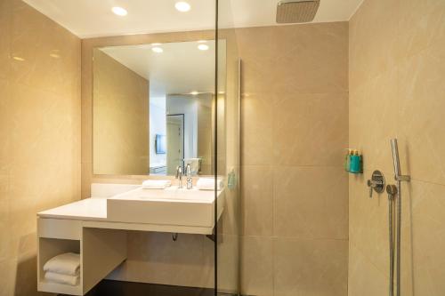 B-aparthotel Regent - image 13