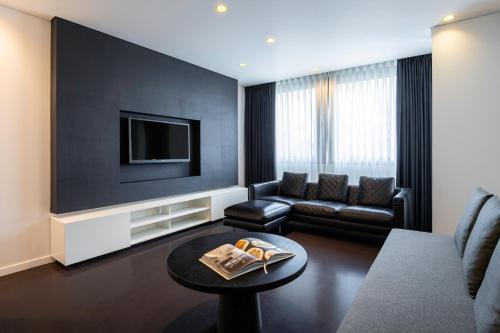 B-aparthotel Regent - image 4