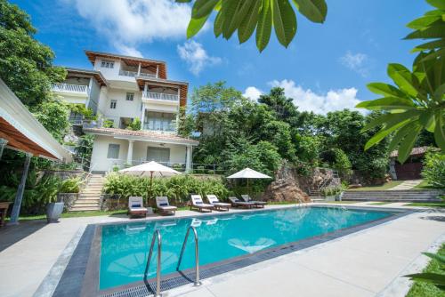 The Horizon Hill Top Villa
