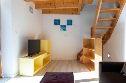 Koplietošanas atpūtas telpa ar TV, Verzasca Lodge Elma in Frasko
