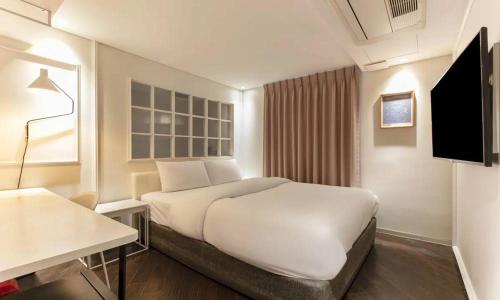 Sillim Dominique Hotel Room Type - Deluxe Double Room