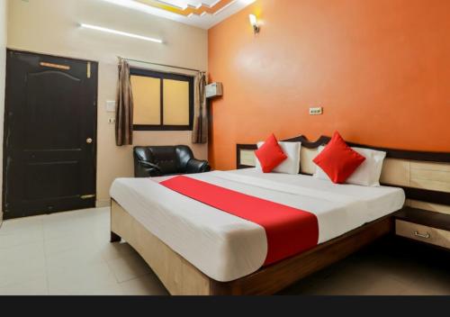 Hotel O Sunrise in Charbagh