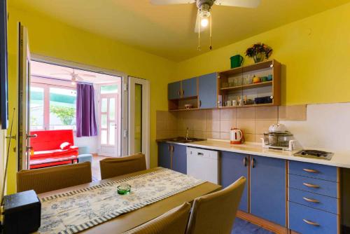 Apartment image 5
