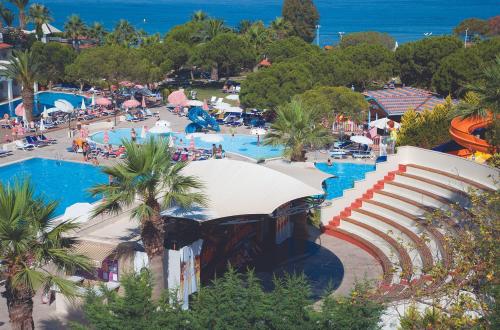 Batıhan Beach Resort & Spa