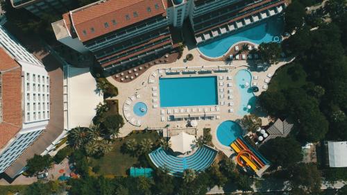 Batıhan Beach Resort & Spa