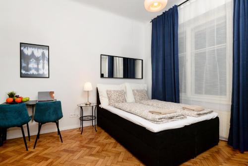 Boutique Central Apartments R611 - image 11