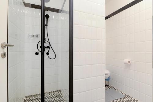 Boutique Central Apartments R611 - image 2