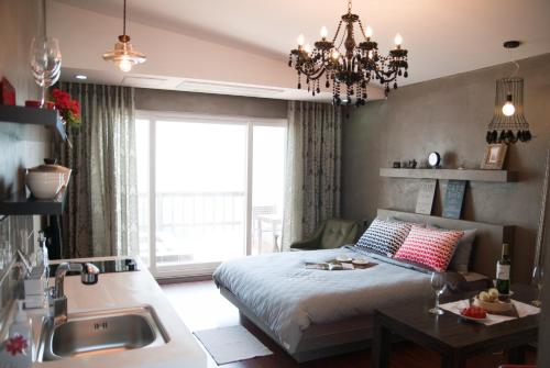 Grid1398 Pension in Namhae-gun