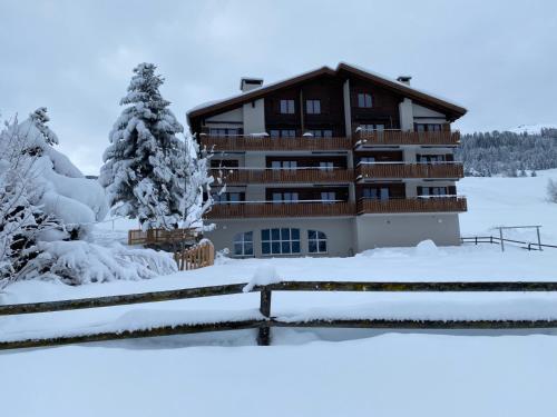  Casauma Gartmann, Pension in Vattiz bei Vals