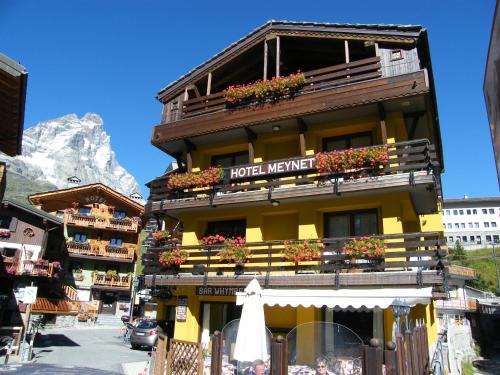 Hotel Meynet - image 14