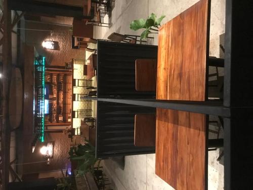 Restaurant, Dolin Cottage in Botohilitano