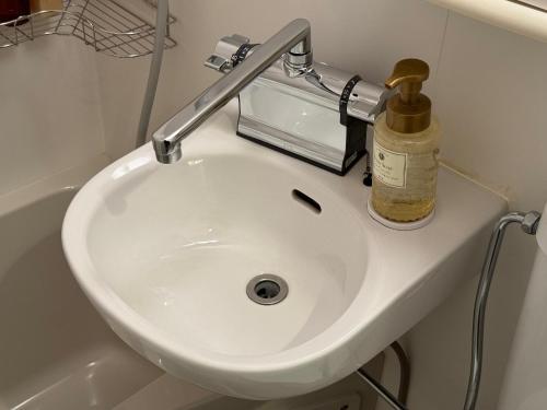 R Hotel-The Atelier Shinsaibashi East - 화장실