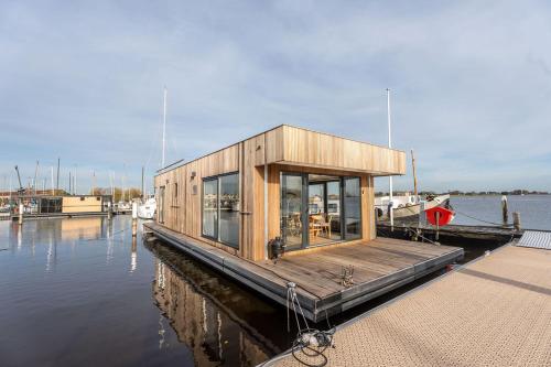  Surla Houseboat De Saek with tender in Monnickendam