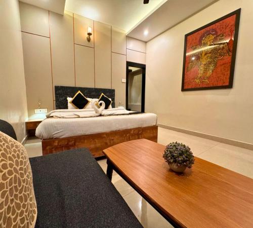 โฮเทล รันเวย์ อินน์ (Hotel Runway Inn) near สนามบินลัลพาหฑูร ศาสตรี