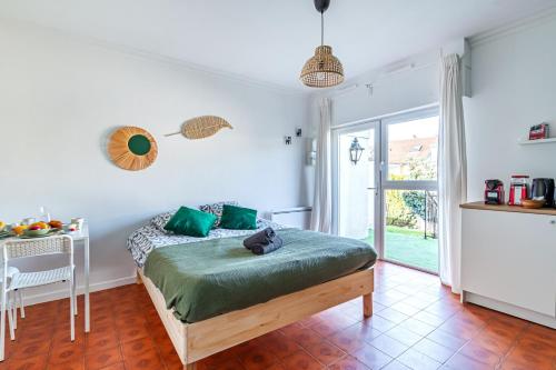 Appart'Hotel BelleEscale Versailles Saint Cyr l'Ecole in Сан-Сир-ль'Еколь