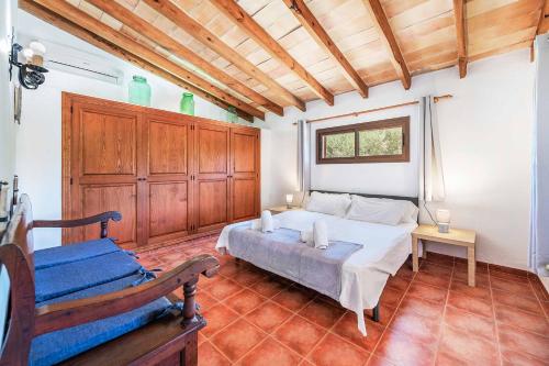 Villa Can Pedro - Tap to explore photos