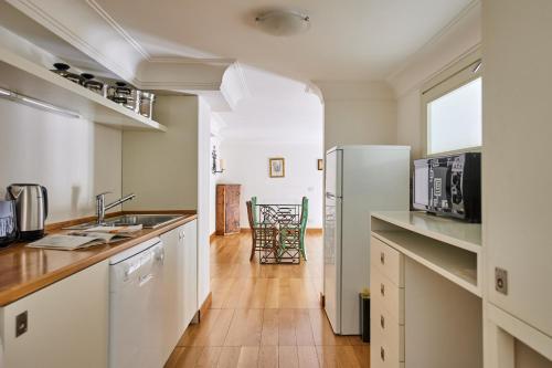 iFlat Retro Chic Apartment in Prati - image 2