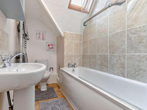 2 Bed in Woolacombe 76350