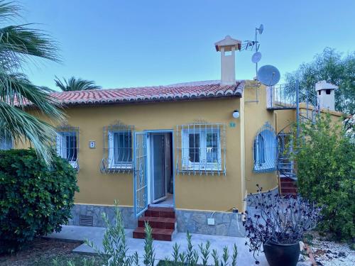 Three-Bedroom House image 7