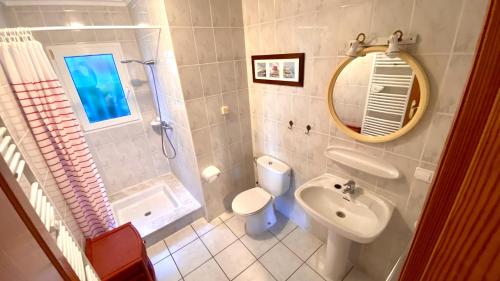Three-Bedroom House image 2