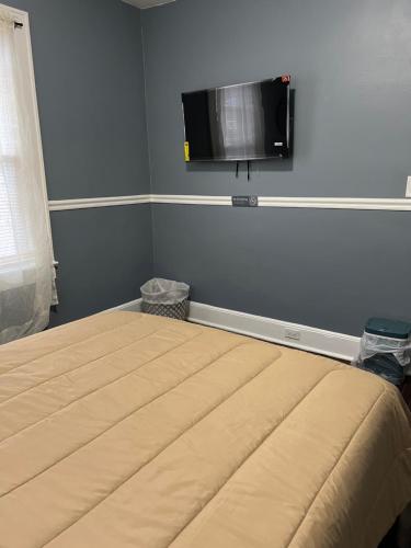 Two Bedrooms Home in Irvington, USA
