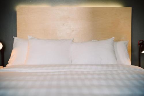 The 1852 Hotel - image 11