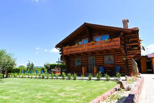 A szálláshely kívülről, Casa de Lemn in Risnov