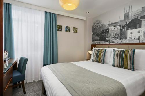 Photo - Seraphine Hammersmith Hotel