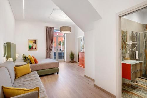 Superior One-Bedroom Apartment with Balcony