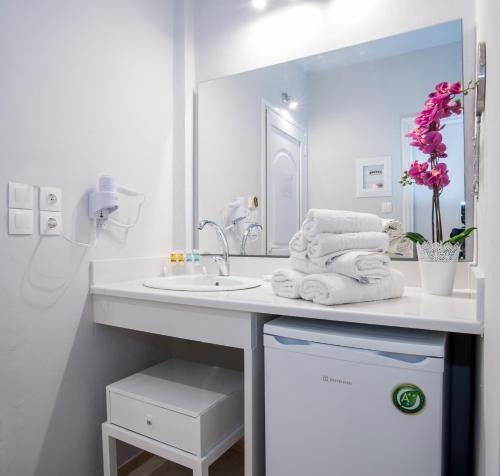 Cavo D'oro Resort – Kalamaki, SC