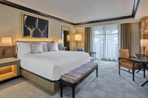 Beaver_Creek_Ritz-Carlton_Studio - image 8