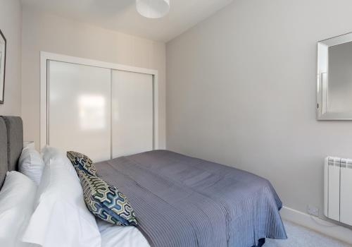 West Bow Apartment - image 4