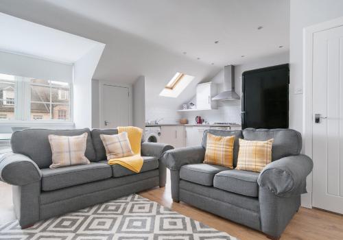 High Street Apartment, Edinburgh