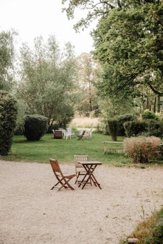 Moulin de la Houssaie - Parc arboré et ses étangs