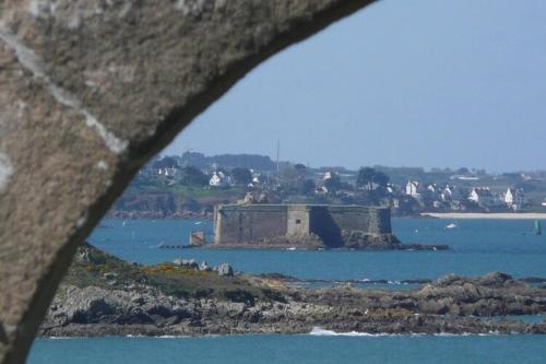 Beautiful holiday home in the bay of Morlaix