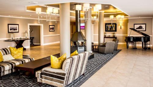 로비, Riverside Sun in 밴더바일 파크