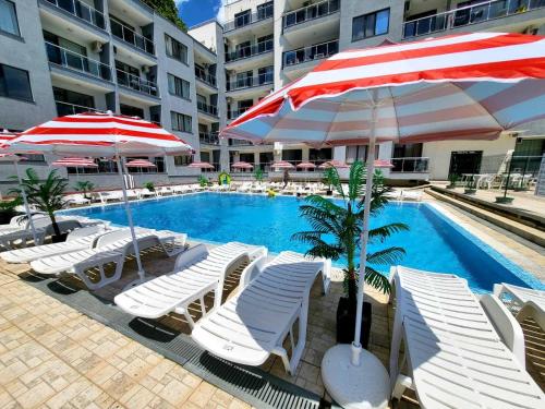 2-bed,2-bath, free private parking, Goldstrand