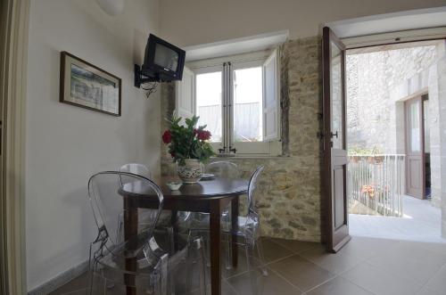 Residence Erice Pietre Antiche