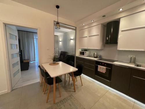 Boznicza Modern Apartment, self check-in 24h, free parking