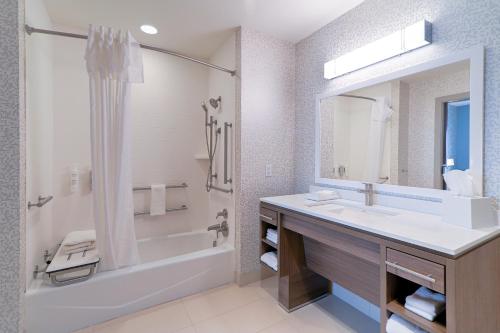 Home2 Suites by Hilton Alcoa Knoxville Airport – Alcoa, TN