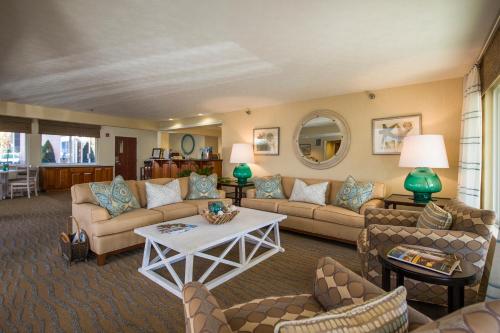 Juniper Hill Inn - Accommodation - Ogunquit