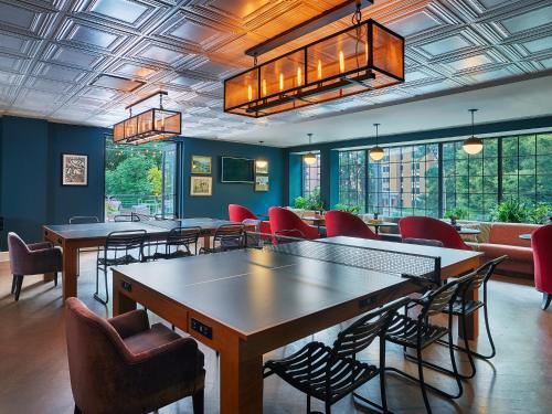 Graduate by Hilton Charlottesville