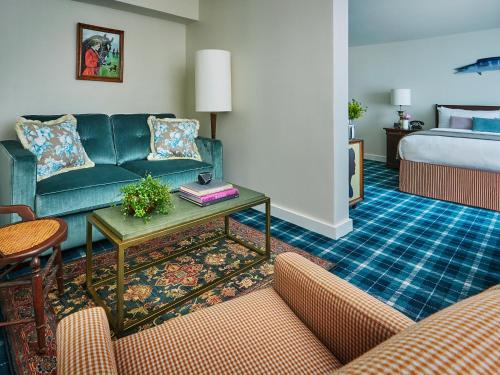 Graduate by Hilton Charlottesville