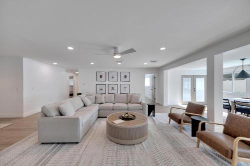 Coastal Oasis in Seminole: Heated Pool Paradise! in Seminole, USA