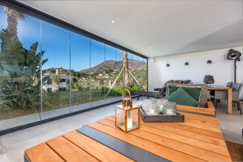 Mirador Estepona Hills Casa Bonita in บาเอีย เด กาซาเรส