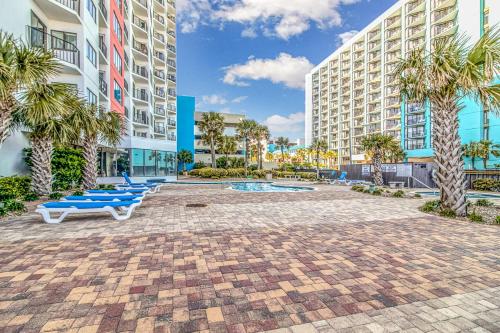 Nicely Updated Direct Ocean Front Studio with Panoramic Views Palace Resort 2101 - image 16